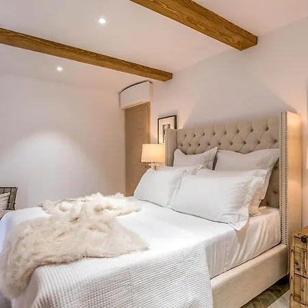 Villa Vrbovica Sleeps 10 With Pool Air Con And Wifi *